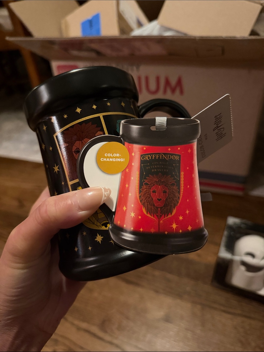 Harry Potter Color Changing Mug - Picture 2 of 3